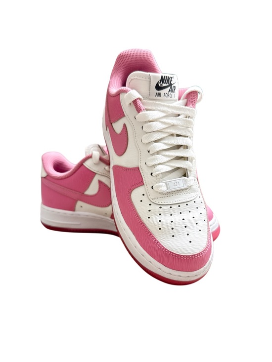 Nike Shoes - NIKE AIR FORCE 1